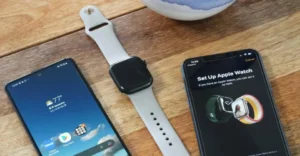 How to connect a smart watch to an Android phone and iPhone