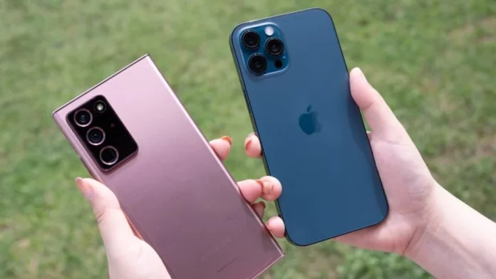 What is the difference between an iPhone and a smartphone?