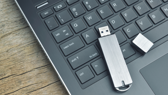 How to recover deleted files from a flash drive